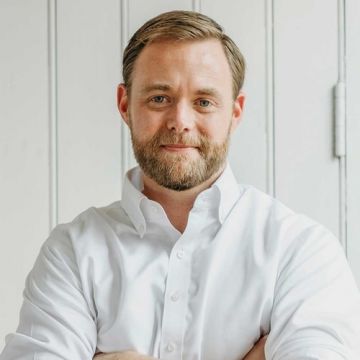 Eric J. Roman