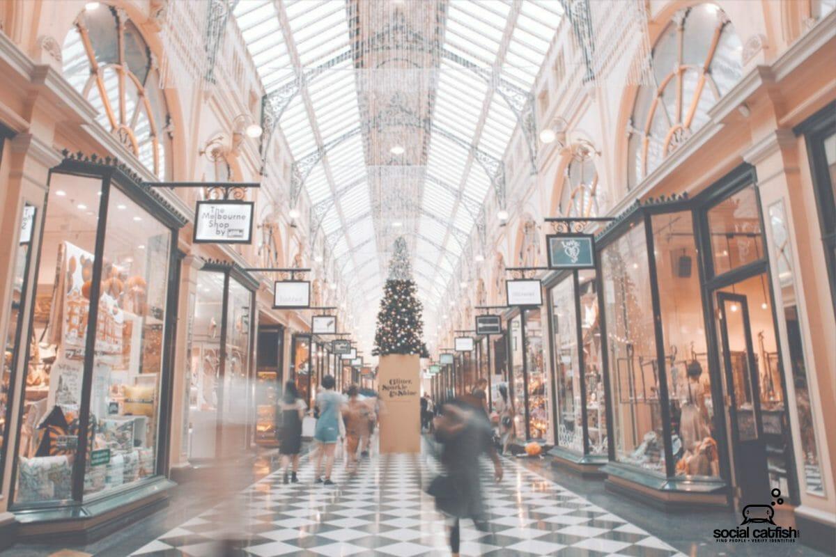 holiday_shopping.jpg