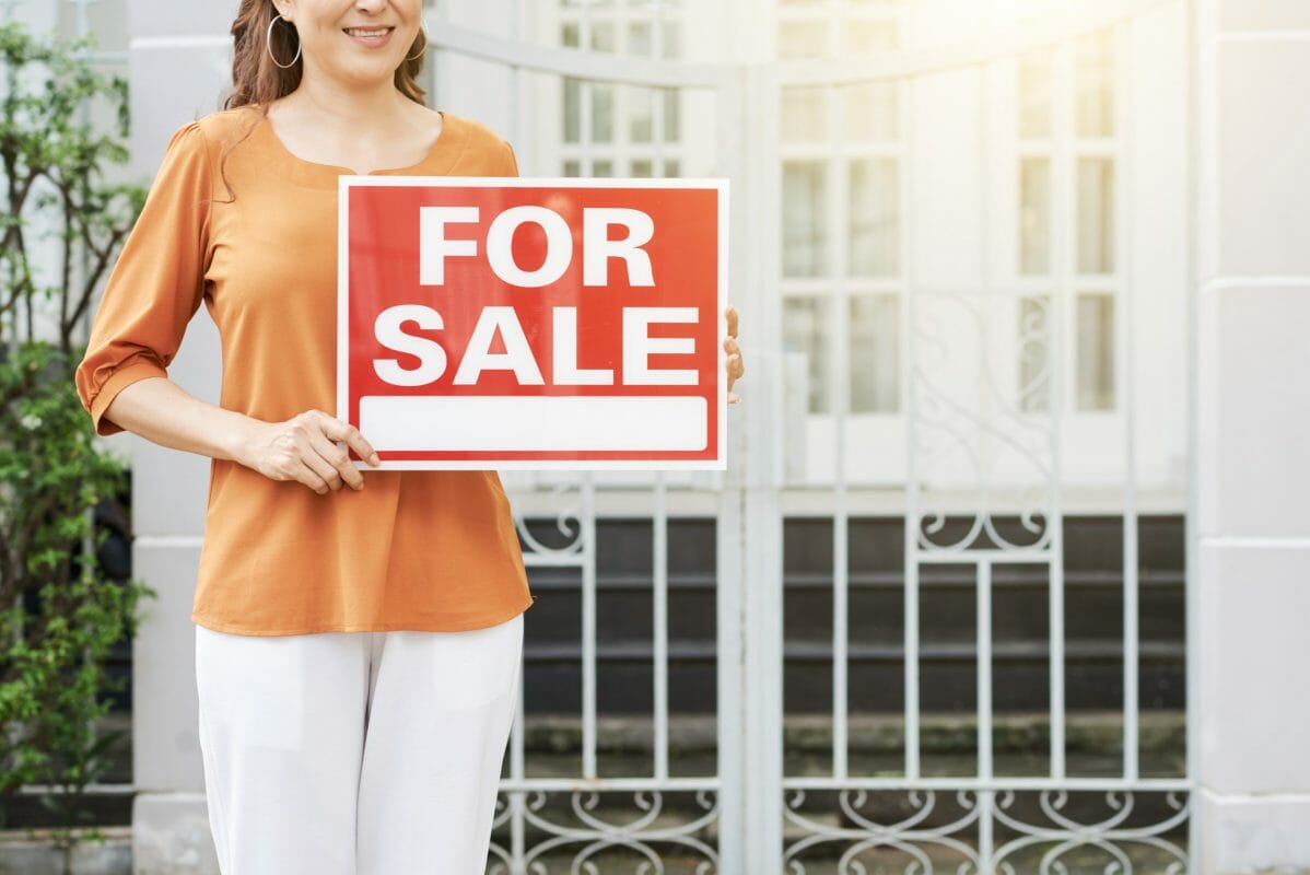 Real-estate-513557-scaled